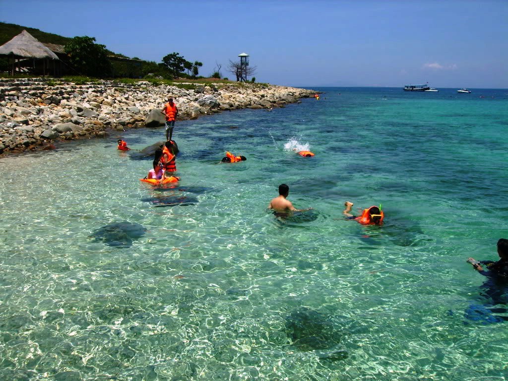 Điều chỉnh giá tour tham quan 4 đảo vịnh Nha Trang